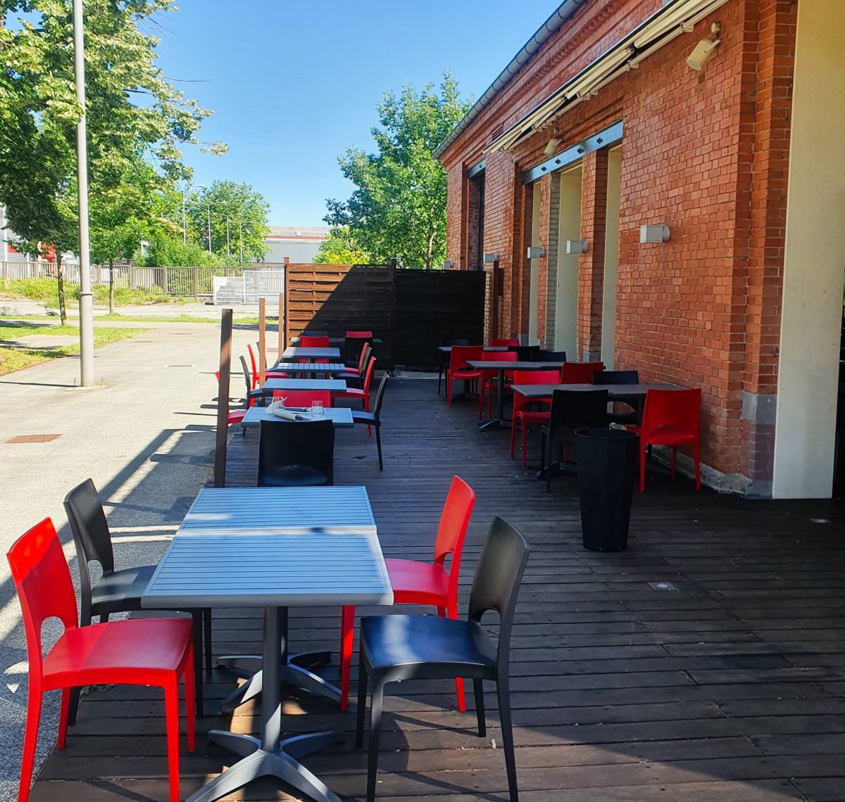 terrasse-table-belfort