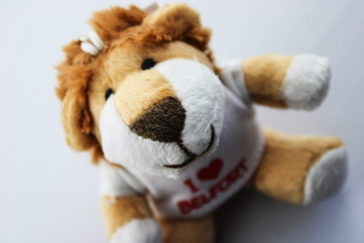 Lion en peluche