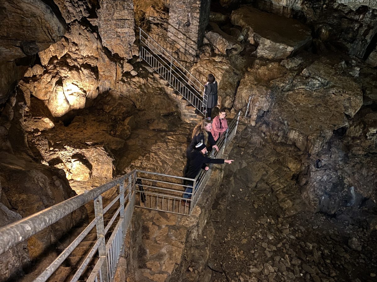 E.Cayot Belfort Tourisme -grotte-cravanche